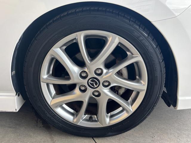 プレマシー ２０Ｓ　プレステージスタイルＩＩ　特別仕様／両側電動スライド／ナビ／ＥＴＣ／Ｂカメラ／フルセグ／スマートキー／ＬＥＤウインカーミラー／Ｂｌｕｅｔｏｏｔｈ／ローダウン／ＨＩＤヘッド／フロントフォグランプ／純正１７ＡＷ（27枚目）