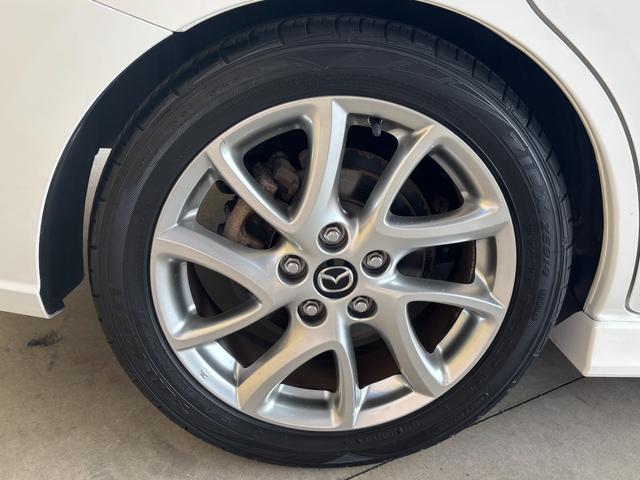 プレマシー ２０Ｓ　プレステージスタイルＩＩ　特別仕様／両側電動スライド／ナビ／ＥＴＣ／Ｂカメラ／フルセグ／スマートキー／ＬＥＤウインカーミラー／Ｂｌｕｅｔｏｏｔｈ／ローダウン／ＨＩＤヘッド／フロントフォグランプ／純正１７ＡＷ（30枚目）