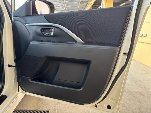 プレマシー ２０Ｓ　プレステージスタイルＩＩ　特別仕様／両側電動スライド／ナビ／ＥＴＣ／Ｂカメラ／フルセグ／スマートキー／ＬＥＤウインカーミラー／Ｂｌｕｅｔｏｏｔｈ／ローダウン／ＨＩＤヘッド／フロントフォグランプ／純正１７ＡＷ（51枚目）