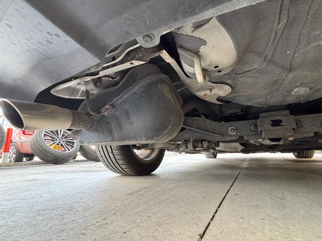 プレマシー ２０Ｓ　プレステージスタイルＩＩ　特別仕様／両側電動スライド／ナビ／ＥＴＣ／Ｂカメラ／フルセグ／スマートキー／ＬＥＤウインカーミラー／Ｂｌｕｅｔｏｏｔｈ／ローダウン／ＨＩＤヘッド／フロントフォグランプ／純正１７ＡＷ（75枚目）