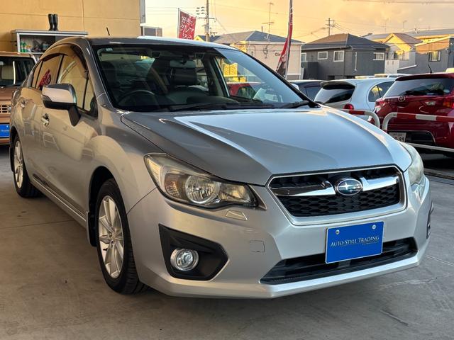 インプレッサG4 2.0iアイサイト 革シート/純正ナビ/Bカメラ/ETC/クルーズコントロール/シートヒーター/パワーシート/フルセグ/スマートキー/パワステ/Bluetooth接続/HIDヘッド/フロントフォグランプ/純正16AW(12枚目)