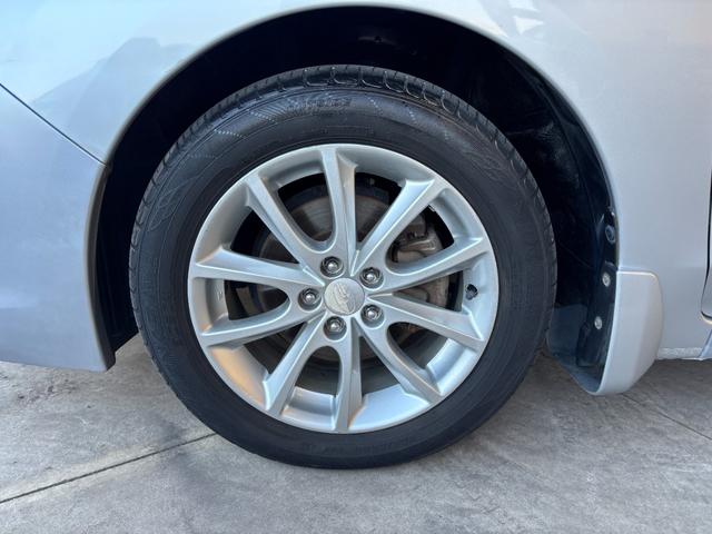 インプレッサG4 2.0iアイサイト 革シート/純正ナビ/Bカメラ/ETC/クルーズコントロール/シートヒーター/パワーシート/フルセグ/スマートキー/パワステ/Bluetooth接続/HIDヘッド/フロントフォグランプ/純正16AW(25枚目)