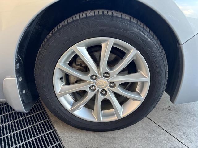 インプレッサG4 2.0iアイサイト 革シート/純正ナビ/Bカメラ/ETC/クルーズコントロール/シートヒーター/パワーシート/フルセグ/スマートキー/パワステ/Bluetooth接続/HIDヘッド/フロントフォグランプ/純正16AW(26枚目)