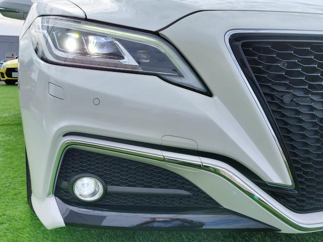 軽自動車から外車まで選び抜かれたお薦め車両を展示中