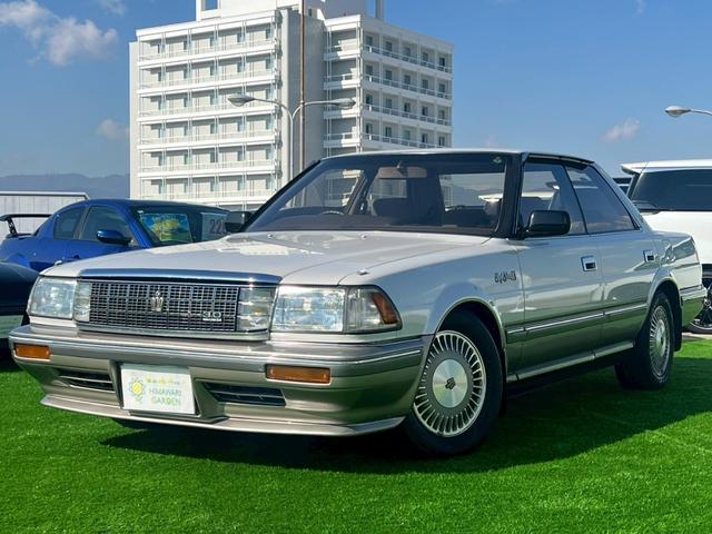 クラウン 　パワーシート／クルーズコントロール／純正アルミホイール／オートライト／集中ドアロック／電格ミラー／パワステ／パワーウインドウ／オートエアコン（10枚目）