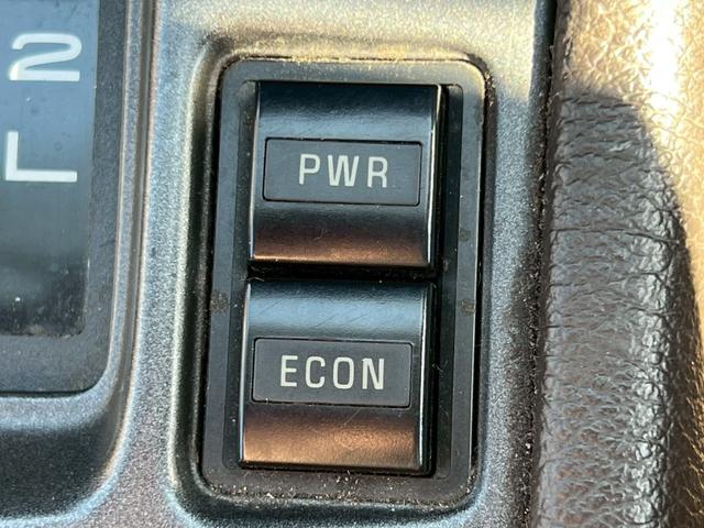 クラウン 　パワーシート／クルーズコントロール／純正アルミホイール／オートライト／集中ドアロック／電格ミラー／パワステ／パワーウインドウ／オートエアコン（35枚目）