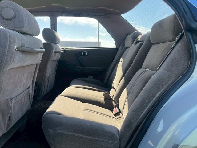 クラウン 　パワーシート／クルーズコントロール／純正アルミホイール／オートライト／集中ドアロック／電格ミラー／パワステ／パワーウインドウ／オートエアコン（50枚目）