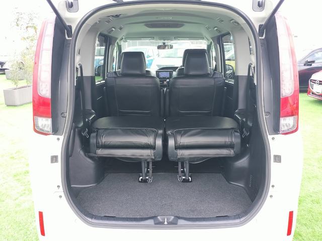 ノア X 両側パワースライドドア/プッシュスタートキー/カロッツェリアナビTV/バックカメラ/ETC/社外黒皮調シートカバー/LEDヘッドライト/車検整備付き(62枚目)