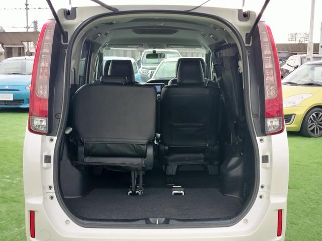 ノア X 両側パワースライドドア/プッシュスタートキー/カロッツェリアナビTV/バックカメラ/ETC/社外黒皮調シートカバー/LEDヘッドライト/車検整備付き(64枚目)