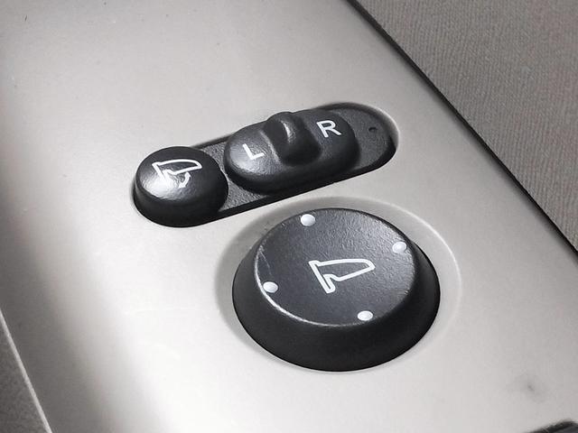 N-BOX G・Lパッケージ 電動スライドドア/アルパイン8インチナビ/フルセグTV/Bluetooth接続可/プッシュスタートキー/アイドリングストップ/車検整備付き/ベンチシート(33枚目)