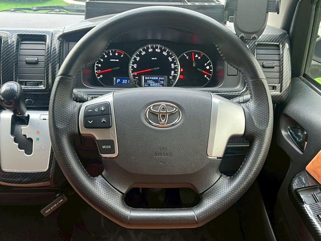 ハイエースバン ロングスーパーＧＬ　４型／プッシュスタートキー／ＬＥＤヘッドライト／社外ナビＴＶ／バックカメラ／ＥＴＣ／レザー調シートカバー／社外革巻ステアリング／社外テールレンズ／オートエアコン／車検整備付き（25枚目）