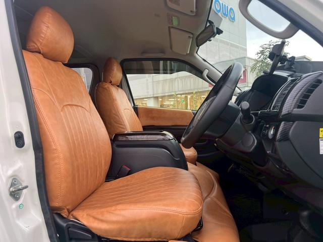 ハイエースバン ロングスーパーＧＬ　４型／プッシュスタートキー／ＬＥＤヘッドライト／社外ナビＴＶ／バックカメラ／ＥＴＣ／レザー調シートカバー／社外革巻ステアリング／社外テールレンズ／オートエアコン／車検整備付き（47枚目）