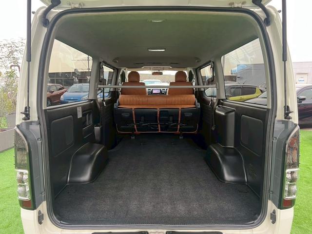 ハイエースバン ロングスーパーＧＬ　４型／プッシュスタートキー／ＬＥＤヘッドライト／社外ナビＴＶ／バックカメラ／ＥＴＣ／レザー調シートカバー／社外革巻ステアリング／社外テールレンズ／オートエアコン／車検整備付き（64枚目）