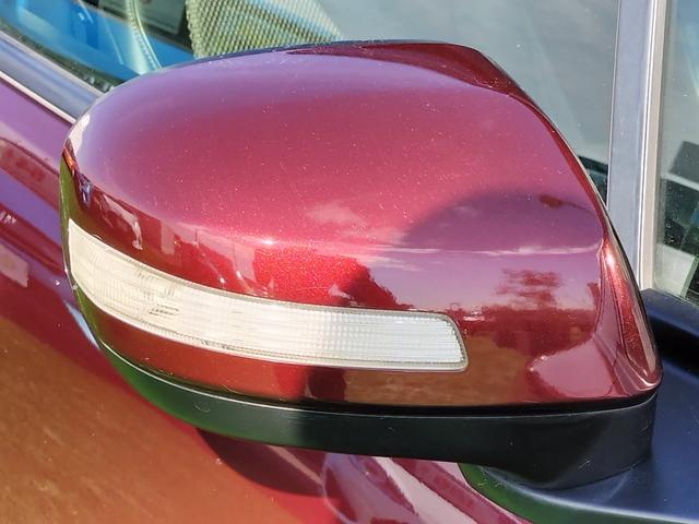 ジェイド ハイブリッドＸ　衝突軽減ブレーキ／純正フルセグナビ／バックカメラ／サイドカメラ／ＥＴＣ／スマートキー／プッシュスタート／ＬＥＤヘッドライト／オートライト／クルコン／ハーフレザーシート／純正ＡＷ（17枚目）