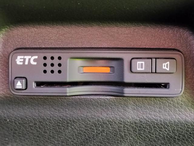 ジェイド ハイブリッドＸ　衝突軽減ブレーキ／純正フルセグナビ／バックカメラ／サイドカメラ／ＥＴＣ／スマートキー／プッシュスタート／ＬＥＤヘッドライト／オートライト／クルコン／ハーフレザーシート／純正ＡＷ（44枚目）