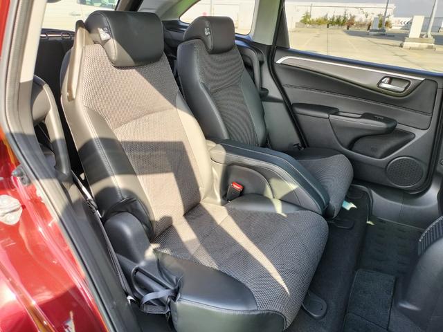 ジェイド ハイブリッドＸ　衝突軽減ブレーキ／純正フルセグナビ／バックカメラ／サイドカメラ／ＥＴＣ／スマートキー／プッシュスタート／ＬＥＤヘッドライト／オートライト／クルコン／ハーフレザーシート／純正ＡＷ（54枚目）