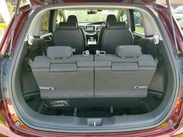 ジェイド ハイブリッドＸ　衝突軽減ブレーキ／純正フルセグナビ／バックカメラ／サイドカメラ／ＥＴＣ／スマートキー／プッシュスタート／ＬＥＤヘッドライト／オートライト／クルコン／ハーフレザーシート／純正ＡＷ（60枚目）