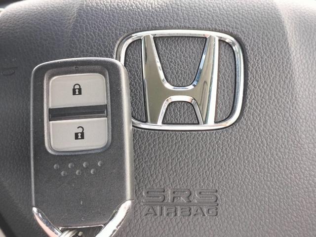 ジェイド ハイブリッドＸ　衝突軽減ブレーキ／純正フルセグナビ／バックカメラ／サイドカメラ／ＥＴＣ／スマートキー／プッシュスタート／ＬＥＤヘッドライト／オートライト／クルコン／ハーフレザーシート／純正ＡＷ（69枚目）