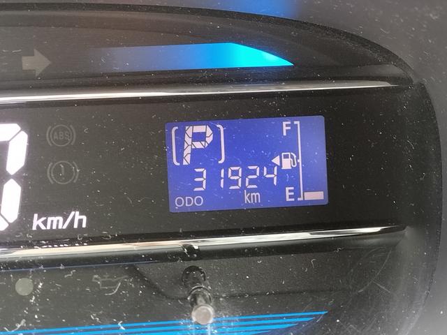 ミライース Ｘ　キーレスキー／アイドリングストップ／純正ＣＤプレーヤー／ヘッドライトレベライザー／ＣＶＴ／ＡＢＳ／電動格納ミラー／車検Ｒ９年６月２８日まで有り（25枚目）