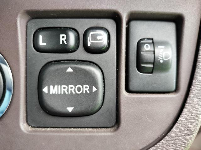 iQ 100G モデリスタエアロ/スマートキー/プッシュスタート/ポータルナビ/Bカメラ/ステリモ/4人乗り/社外17AW/ヘッドライトイベライザー/横滑り防止装置(34枚目)