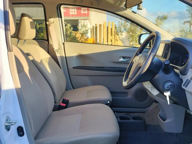 ミライース Ｘ　メモリアルエディション　純正ナビ／フルセグ／ＢＴ接続可／ＣＤ／ＤＶＤ／キーレス／ＥＴＣ／アイドリングストップ／純正アルミホイール／ＡＢＳ／電格ミラー／集中ドアロック（45枚目）