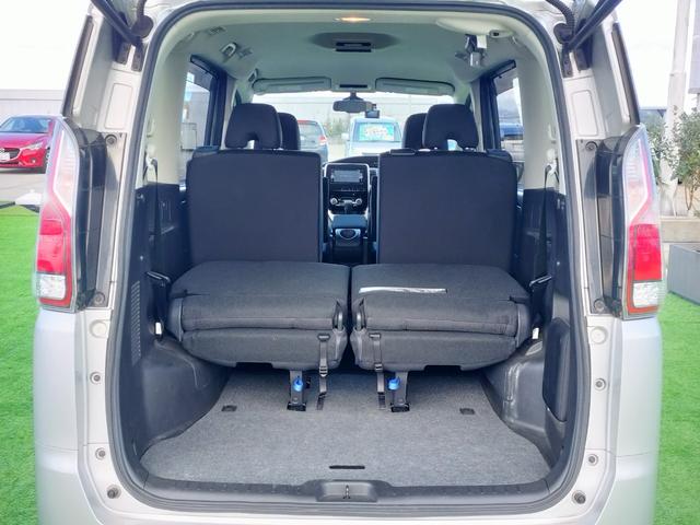 セレナ Ｘ　両側電動スライドドア／衝突軽減ブレーキ／純正ナビ／バックカメラ／ＥＴＣ／クルコン／スマートキー／プッシュスタート／社外アルミホイール／オートライト／横滑り防止装置（61枚目）