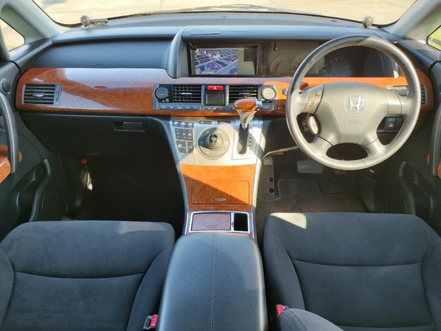 エリシオン ＧエアロＨＤＤナビスペシャルパッケージ　当社買取車両／両側電動スライドドア／ローダウン　車高調／社外２０インチアルミホイル／純正ＨＤＤインターナビ／バックカメラ／ＥＴＣ／コーナーセンダー／デジタルインナーミラー（5枚目）