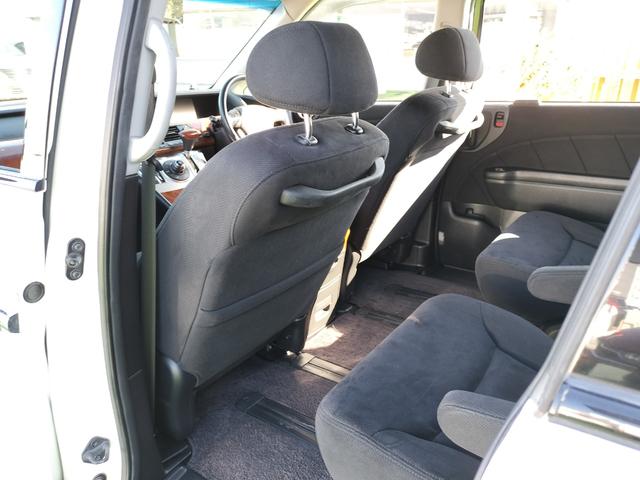 エリシオン ＧエアロＨＤＤナビスペシャルパッケージ　当社買取車両／両側電動スライドドア／ローダウン　車高調／社外２０インチアルミホイル／純正ＨＤＤインターナビ／バックカメラ／ＥＴＣ／コーナーセンダー／デジタルインナーミラー（56枚目）