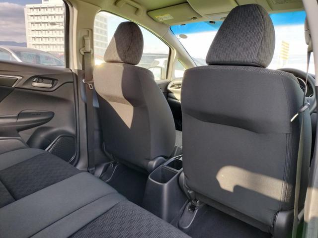 フィット １３Ｇ・Ｆパッケージ　純正ナビ／テレビ／ＢＴ接続可／ＣＤ／ＤＶＤ／ＥＴＣ／スマートキー／プッシュスタート／横滑り防止装置／アイドリングストップ／電格ミラー／集中ドアロック（53枚目）