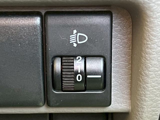 エブリイ ジョイン　５ＡＧＳ／シェルフ／キーレスキー／純正オーディオ／両側スライドドア／電動格納ミラー／ヘッドライトレベライザー／Ｗエアバッグ／パワーステアリング／パワーウィンドウ（32枚目）