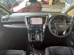 ご好評につき陸送半額キャンペーン延長します。遠方からでもお買い得にお車の購入が可能です。詳細はスタッフまでお気軽にお問い合わせください。 6