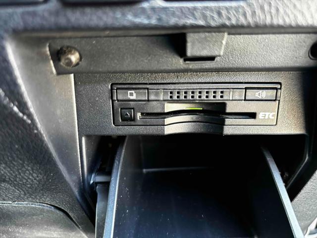 ヴェルファイア 2.5Z モデリスタエアロ トヨタ純正フルセグナビTV バックモニター アルパインフリップダウンモニター 左右パワースライドドア クリアランスソナー ブリッツ車高調 ユピテルレーザースーパーキャットシステム(16枚目)