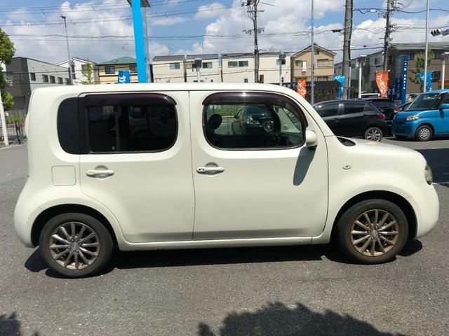 日産 キューブ