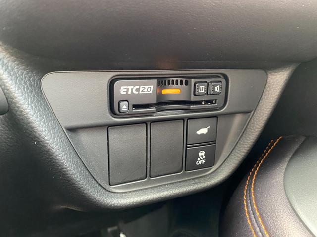 ＺＲ－Ｖ ｅ：ＨＥＶ　Ｚ　ワンオーナー　禁煙車　純正ナビ　全方位カメラ　フルセグＴＶ　置くだけ充電　ＢＯＳＥサウンド　ホンダセンシング　パワーバックドア　ステアリングヒーター　シートヒーター　ＥＴＣ　ドラレコ（33枚目）