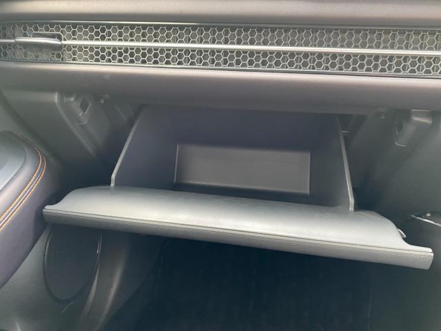 ＺＲ－Ｖ ｅ：ＨＥＶ　Ｚ　ワンオーナー　禁煙車　純正ナビ　全方位カメラ　フルセグＴＶ　置くだけ充電　ＢＯＳＥサウンド　ホンダセンシング　パワーバックドア　ステアリングヒーター　シートヒーター　ＥＴＣ　ドラレコ（49枚目）