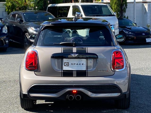 ＭＩＮＩ 　クーパーＳ　ワンオーナー　禁煙車　純正ナビ　バックカメラ　Ａｐｐｌｅｃａｒｐｌａｙ　純正１７インチＡＷ　アンビエントライト　ＬＥＤヘッドライト　　ＥＴＣ　ドラレコ　アダクティブクルーズコントロール（11枚目）