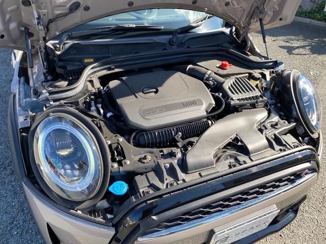 ＭＩＮＩ 　クーパーＳ　ワンオーナー　禁煙車　純正ナビ　バックカメラ　Ａｐｐｌｅｃａｒｐｌａｙ　純正１７インチＡＷ　アンビエントライト　ＬＥＤヘッドライト　　ＥＴＣ　ドラレコ　アダクティブクルーズコントロール（43枚目）