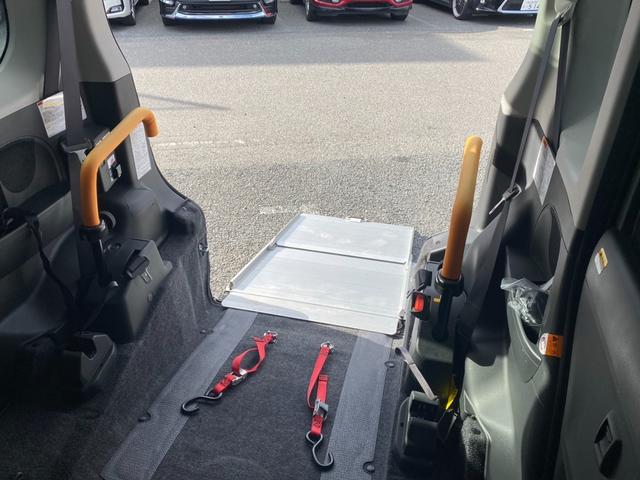 タント カスタムX SAIII 福祉車両 電動ウィンチ 車いす固定装置 社外ナビ バックカメラ 両側パワースライドドア スマートアシスト ETC シートヒーター TV Bluetooth スマートキー アイドリングストップ(32枚目)