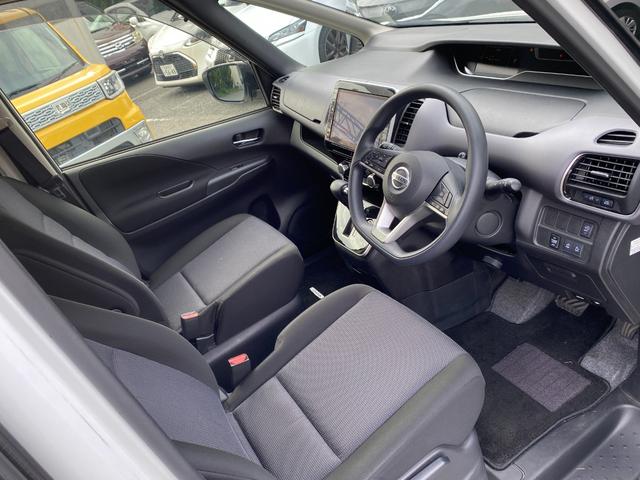 セレナ XV ワンオーナー 禁煙車 純正ナビ アラウンドビューモニター 両側パワースライドドア ブラインドスポットモニター オートハイビーム クルーズコントロール ETC ドライブレコーダー(14枚目)