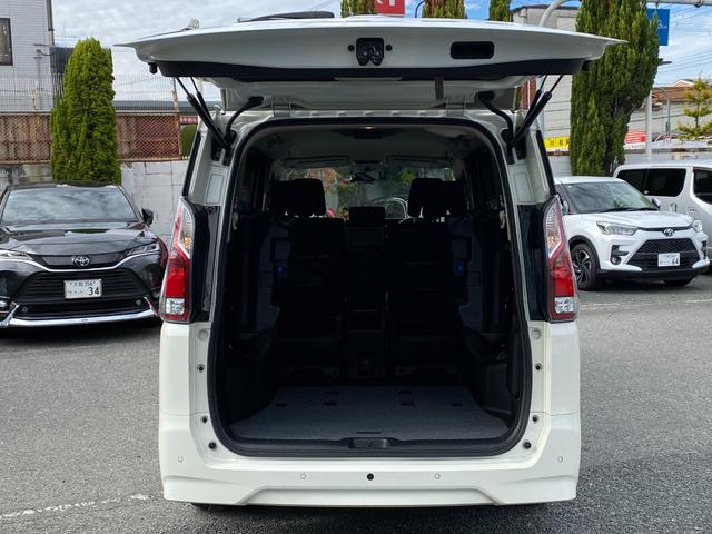 セレナ XV ワンオーナー 禁煙車 純正ナビ アラウンドビューモニター 両側パワースライドドア ブラインドスポットモニター オートハイビーム クルーズコントロール ETC ドライブレコーダー(18枚目)