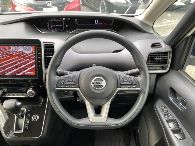 セレナ XV ワンオーナー 禁煙車 純正ナビ アラウンドビューモニター 両側パワースライドドア ブラインドスポットモニター オートハイビーム クルーズコントロール ETC ドライブレコーダー(26枚目)