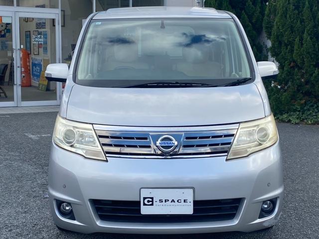 セレナ 20G 純正HDDナビTV アラウンドビューモニター 両側パワースライドドア フリップダウンモニター ETC スマートキー 8人乗り(3枚目)