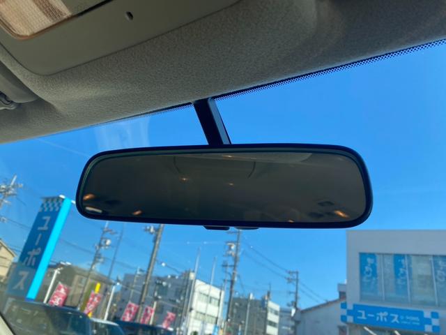 セレナ 20G 純正HDDナビTV アラウンドビューモニター 両側パワースライドドア フリップダウンモニター ETC スマートキー 8人乗り(32枚目)