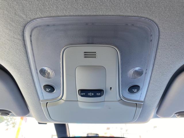 プリウス S 社外ナビTV バックカメラ ETC 15インチバルミナアルミホイール LEDヘッドライト スマートキー プッシュスタート 禁煙車(33枚目)