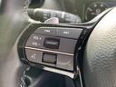 ｅ：ＨＥＶ　Ｚ　ワンオーナー　禁煙車　純正ナビ　全方位カメラ　フルセグＴＶ　置くだけ充電　ＢＯＳＥサウンド　ホンダセンシング　パワーバックドア　ステアリングヒーター　シートヒーター　ＥＴＣ　ドラレコ（28枚目）