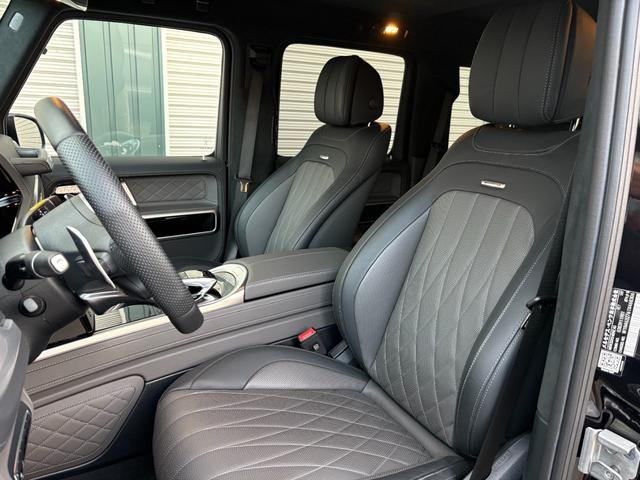 Gクラス マヌファクトゥーア・プログラム・プラス/AMGカーボンファイバーインテリアトリム/21インチAMGアルミホイール/AMGナイトパッケージ(18枚目)