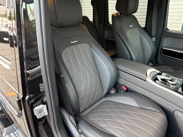 Gクラス マヌファクトゥーア・プログラム・プラス/AMGカーボンファイバーインテリアトリム/21インチAMGアルミホイール/AMGナイトパッケージ(26枚目)