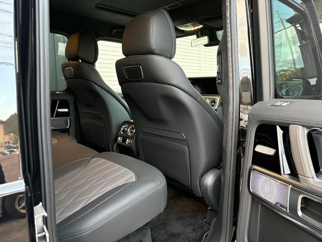 Gクラス マヌファクトゥーア・プログラム・プラス/AMGカーボンファイバーインテリアトリム/21インチAMGアルミホイール/AMGナイトパッケージ(28枚目)