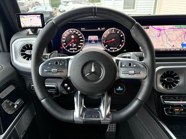 Gクラス マヌファクトゥーア・プログラム・プラス/AMGカーボンファイバーインテリアトリム/21インチAMGアルミホイール/AMGナイトパッケージ(35枚目)