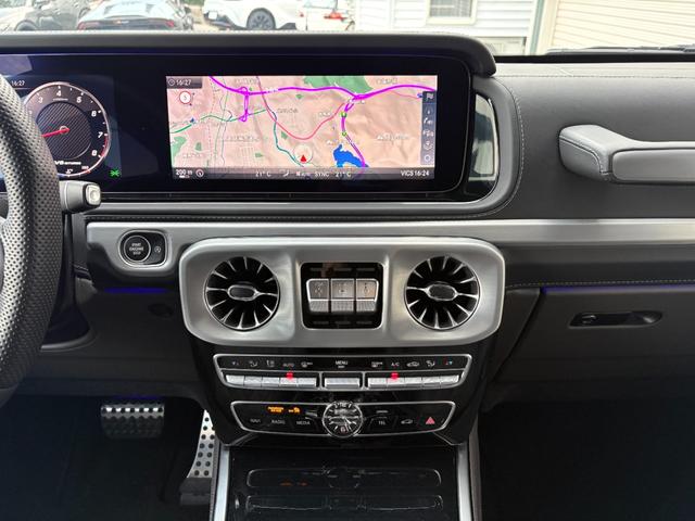 Gクラス マヌファクトゥーア・プログラム・プラス/AMGカーボンファイバーインテリアトリム/21インチAMGアルミホイール/AMGナイトパッケージ(36枚目)